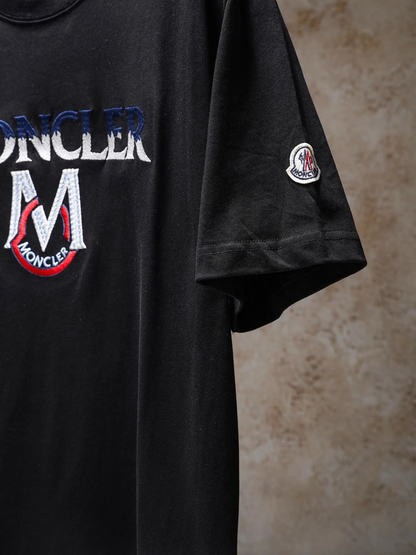 Moncler/ logo T 100% , ， ， ， ~ ， ， ！ ：Black，White Size：S-XL